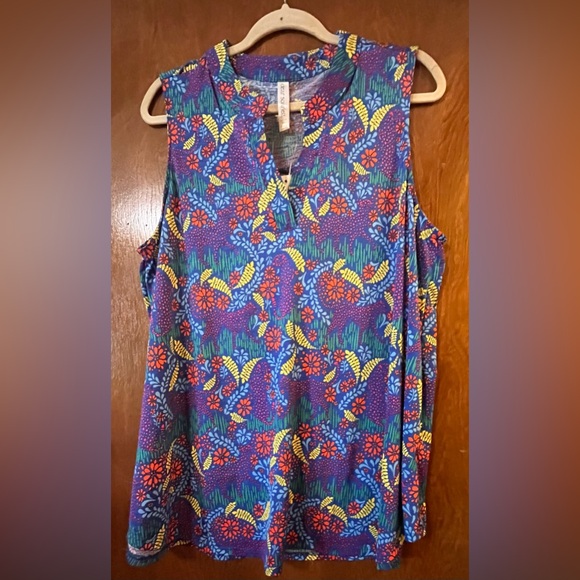 NWT Dear Scarlett Royal Cheetah Tank Tops - Picture 4 of 8